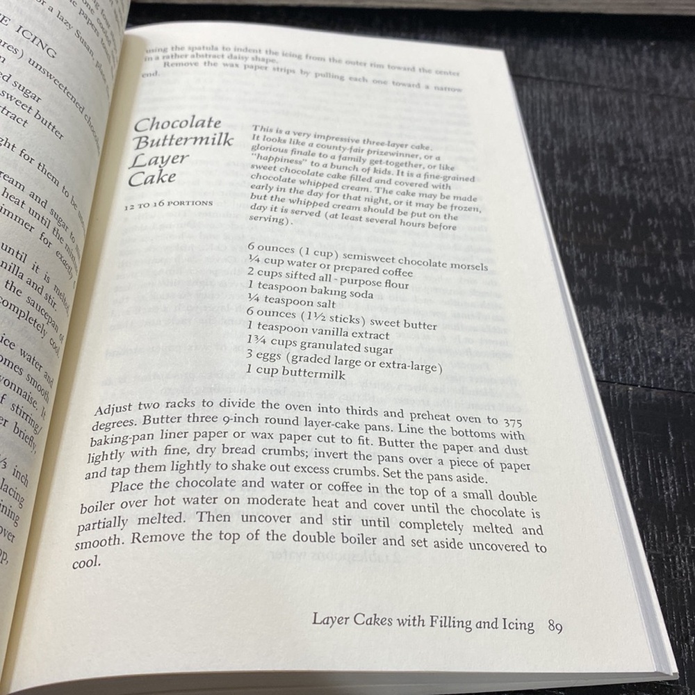 Maida Heatter's Vintage 1995 PB Book of Great Chocolate Desserts! - Picture 10 of 12
